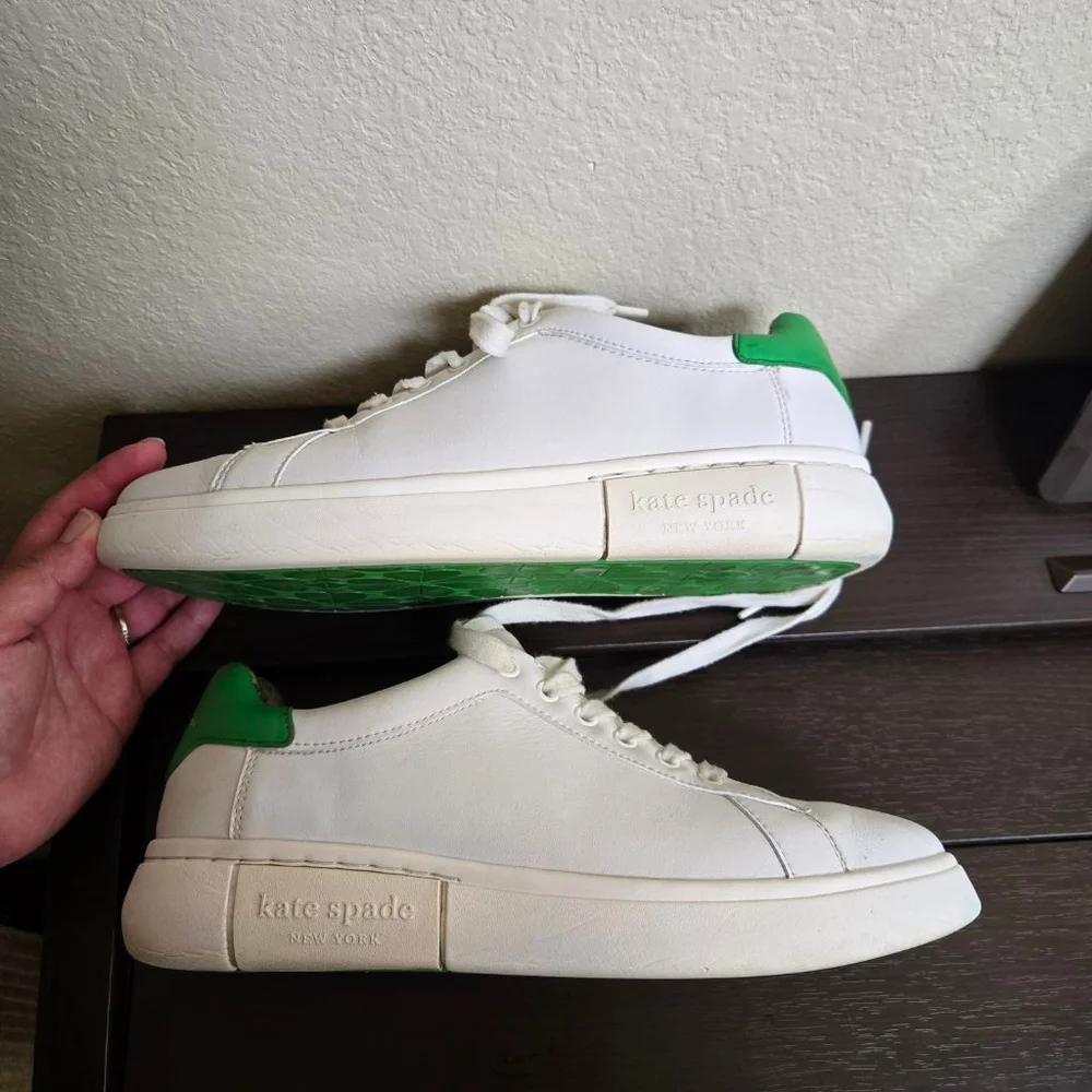Kate Spade White Green Floral Lift Sneakers Size 9